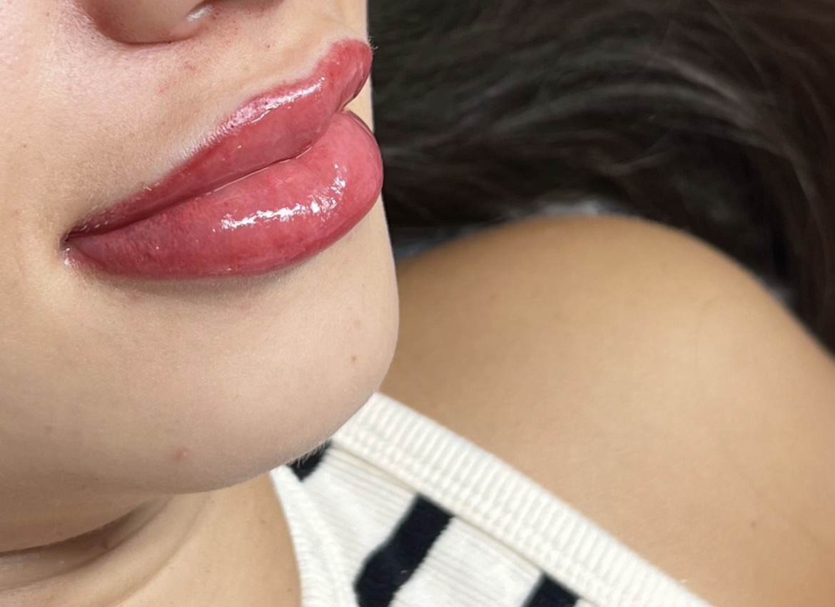 Lip blush sminktetoválás Nyíregyházán – természetes hatású ajak tetoválás